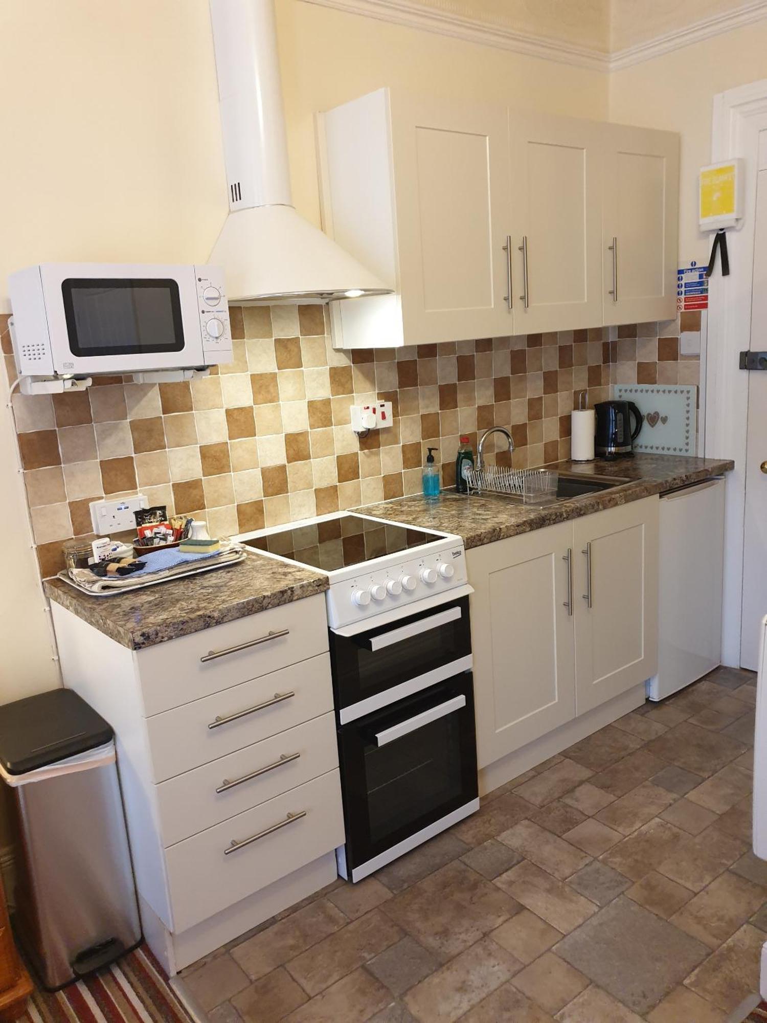 Appletorre House Holiday Flats - Pet Friendly And Private Parking Торки Стая снимка